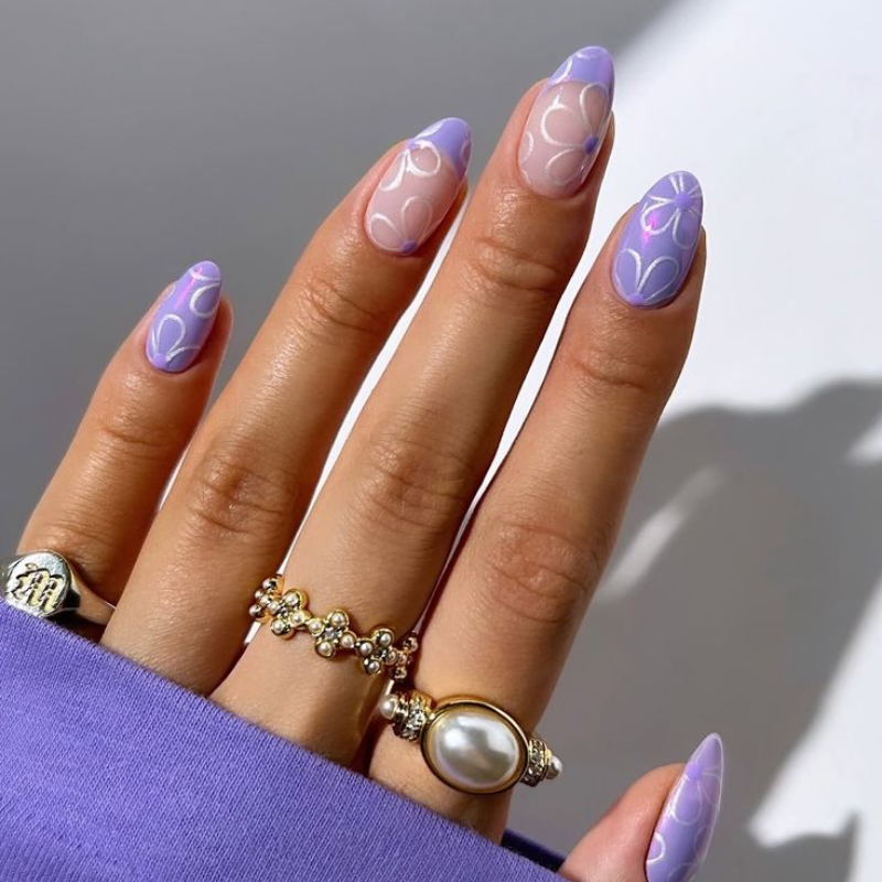 Uñas lilas