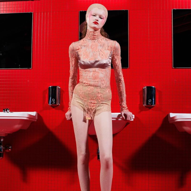 Valentino Otoño/Invierno 2025 “Le Méta-Théâtre des Intimités”