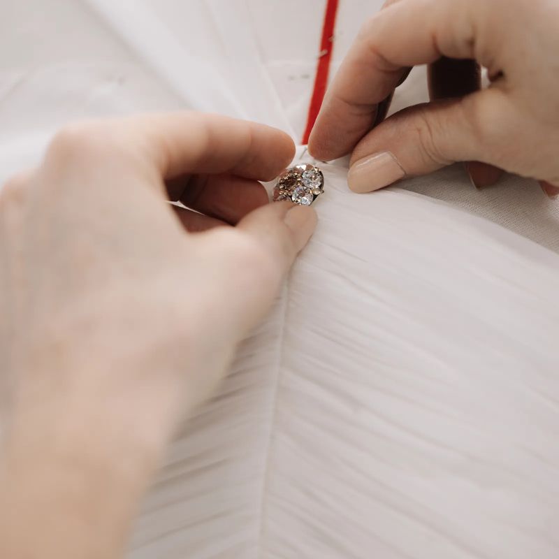 Detalle del vestido banco de archivo de Penélope Cruz en Chanel 2025
