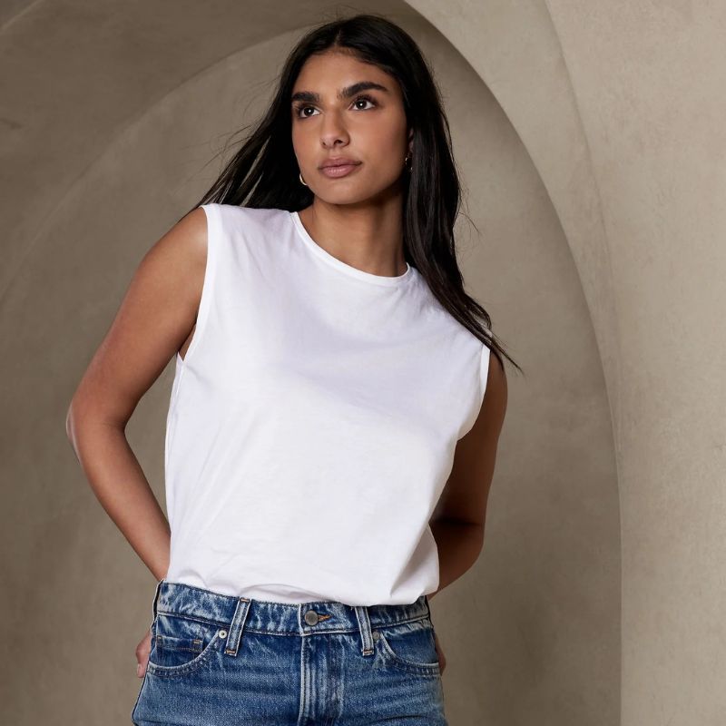 Básicas Blancas que Puedes Encontrar en Banana Republic Camiseta sin Mangas de Algodón