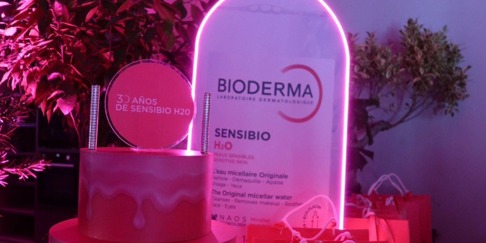 Bioderma celebración de su 30 aniversario de la botella Sensibio H2O