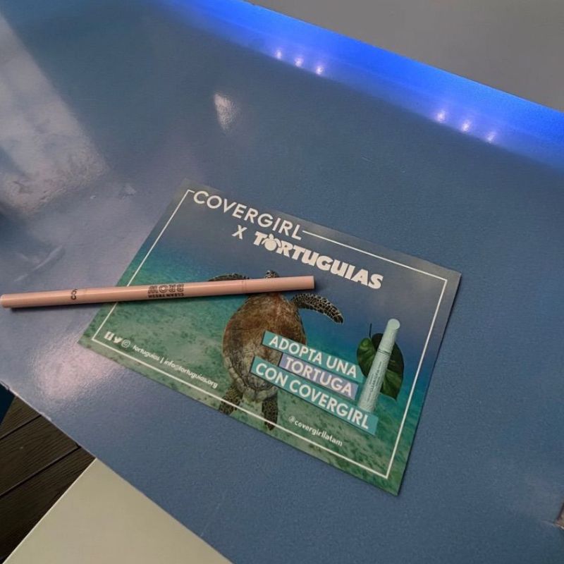 Covergirl presentó su más reciente lanzamiento de productos Clean en Proverde Garden Center